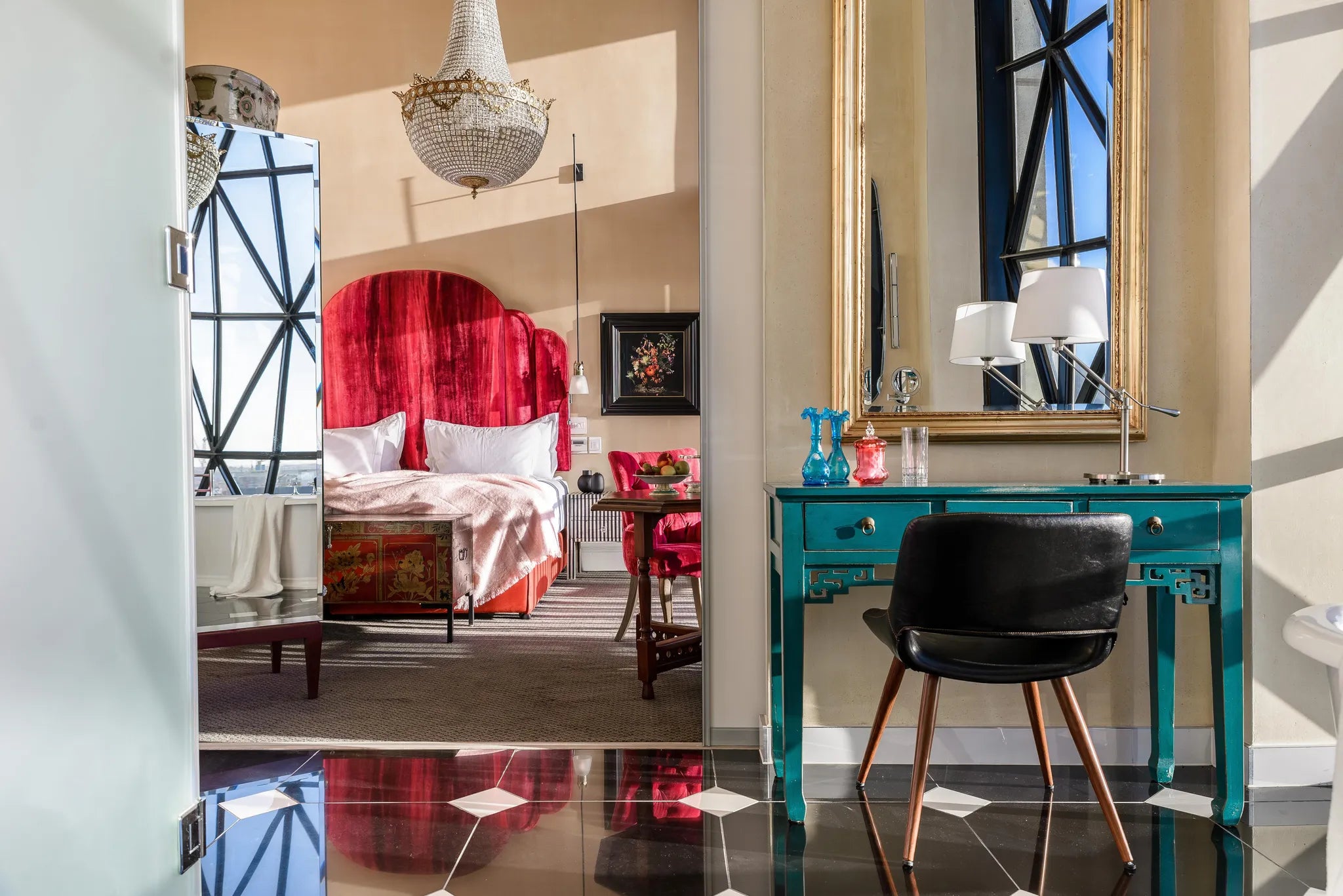 Room gallery image 5.