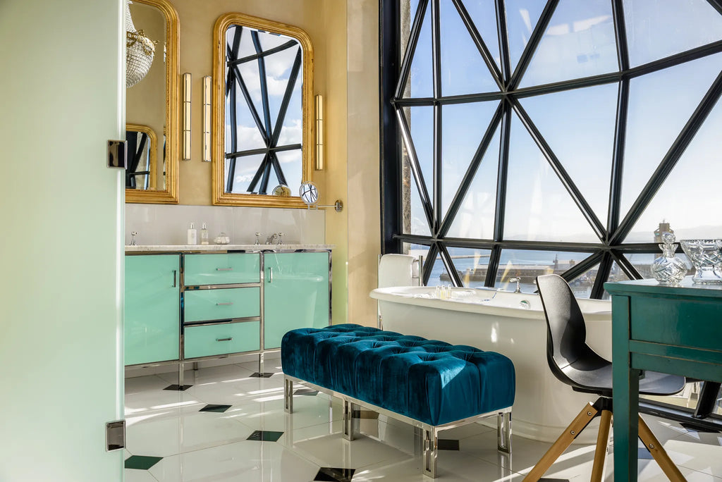 Room gallery image 4.