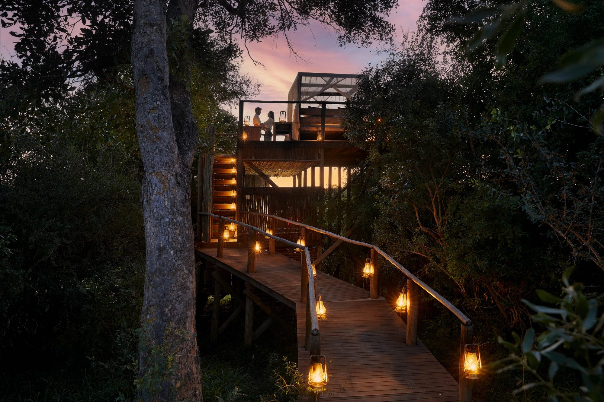 Tinyeleti Treehouse