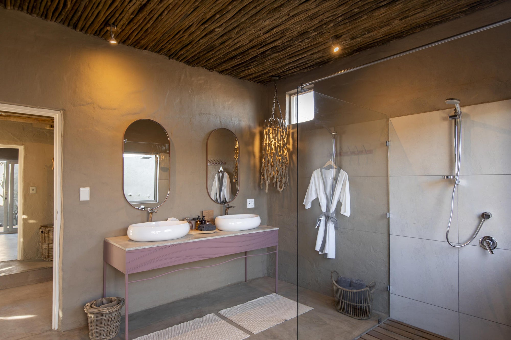 Standard Twin/Double Suite(s) gallery image 5