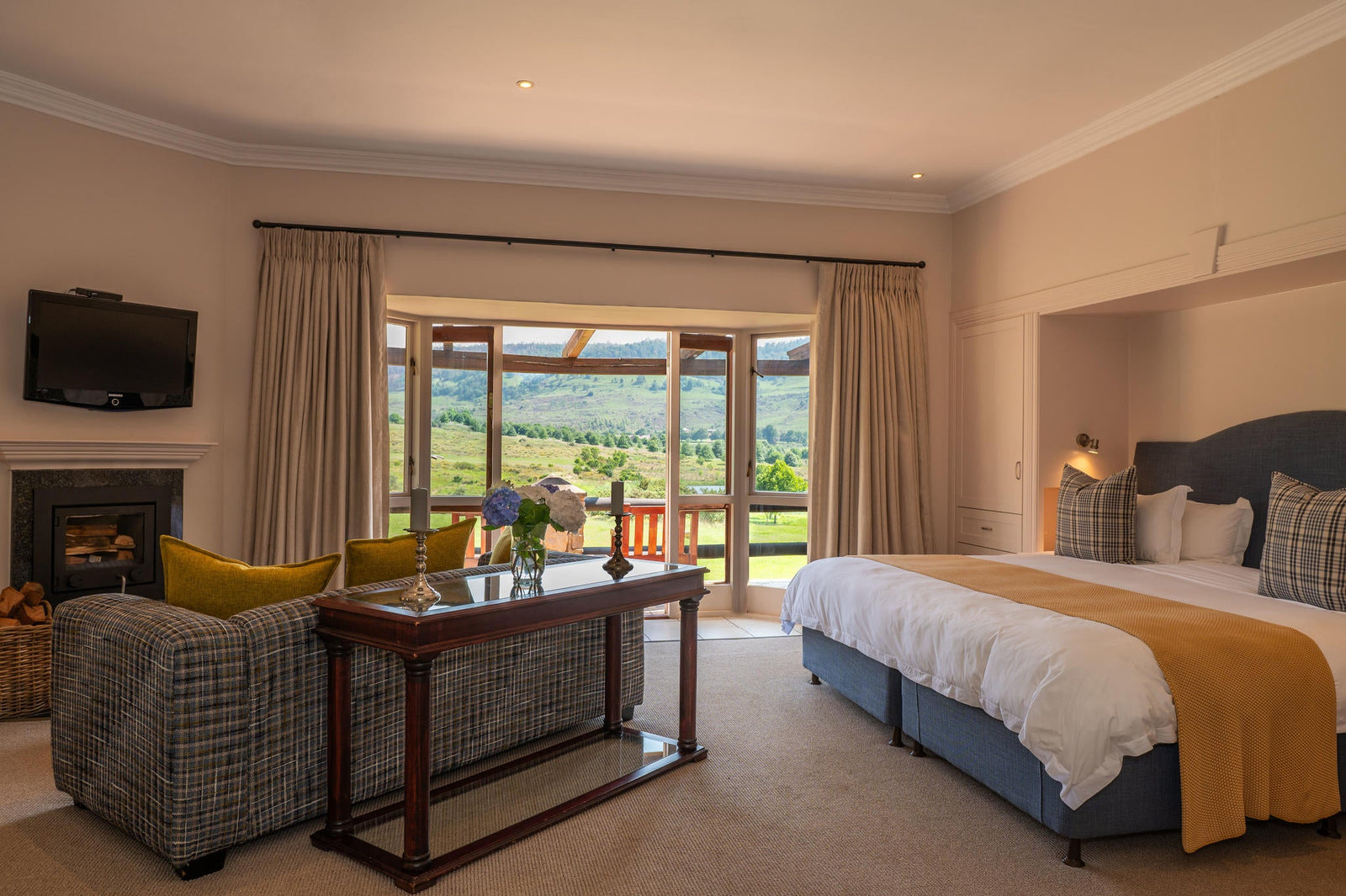 Luxury Rooms
