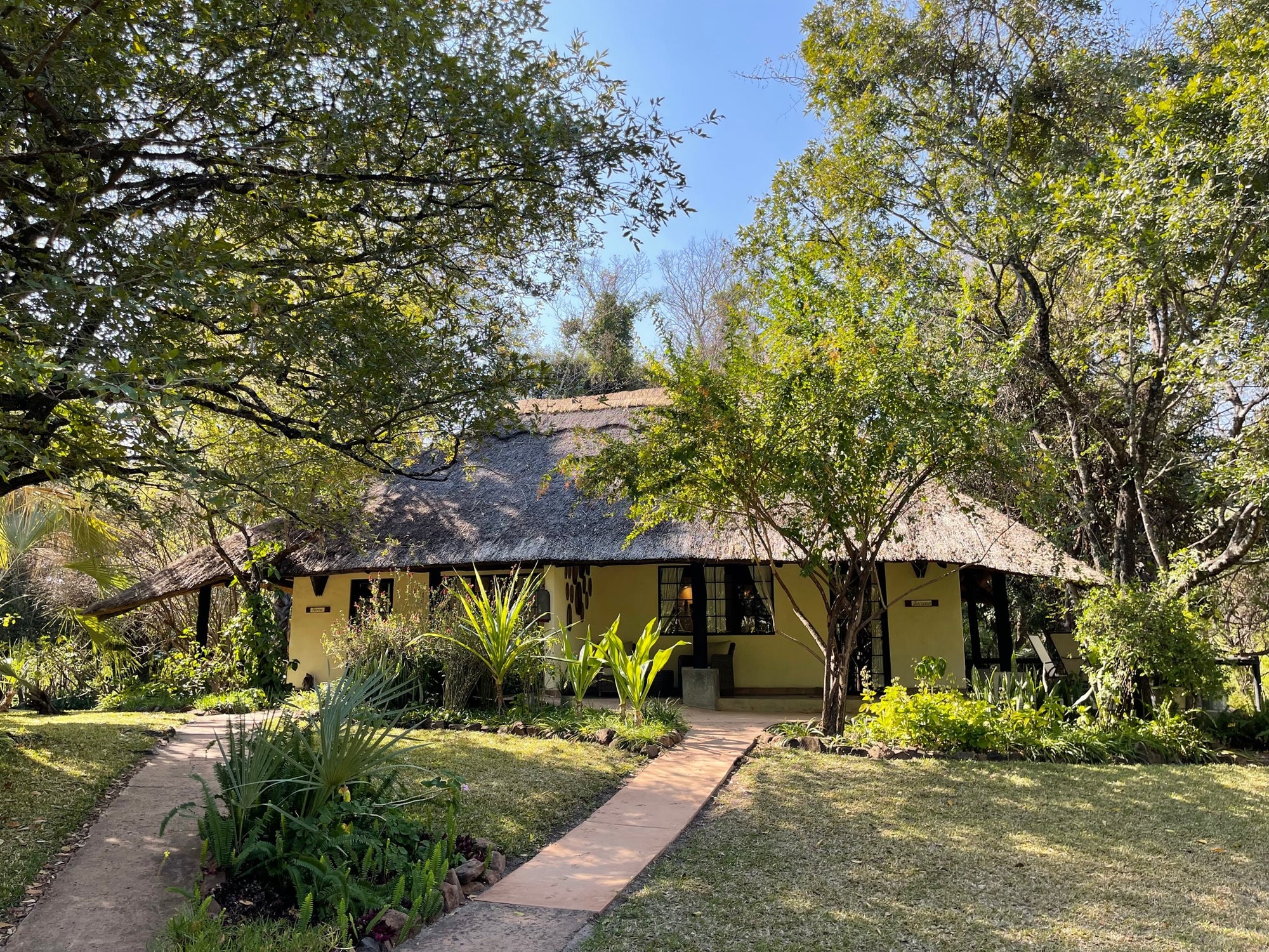 Waterberry Lodge - Lodge Cottages