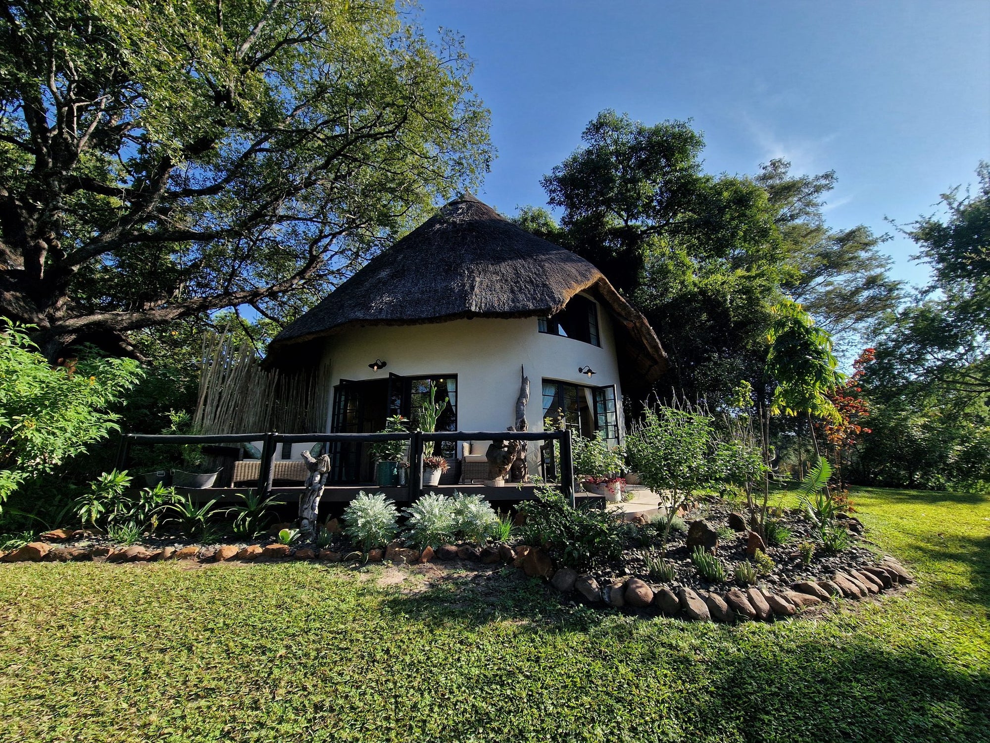 Waterberry Lodge - Lodge Cottages