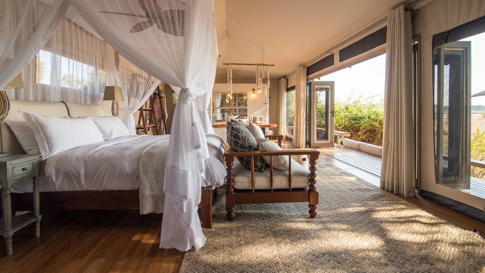 Room gallery image 2.