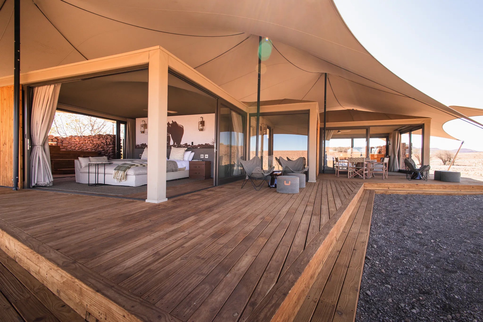 Room gallery image 3.