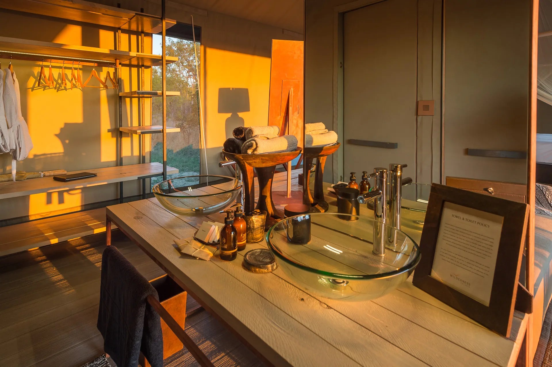 Room gallery image 6.