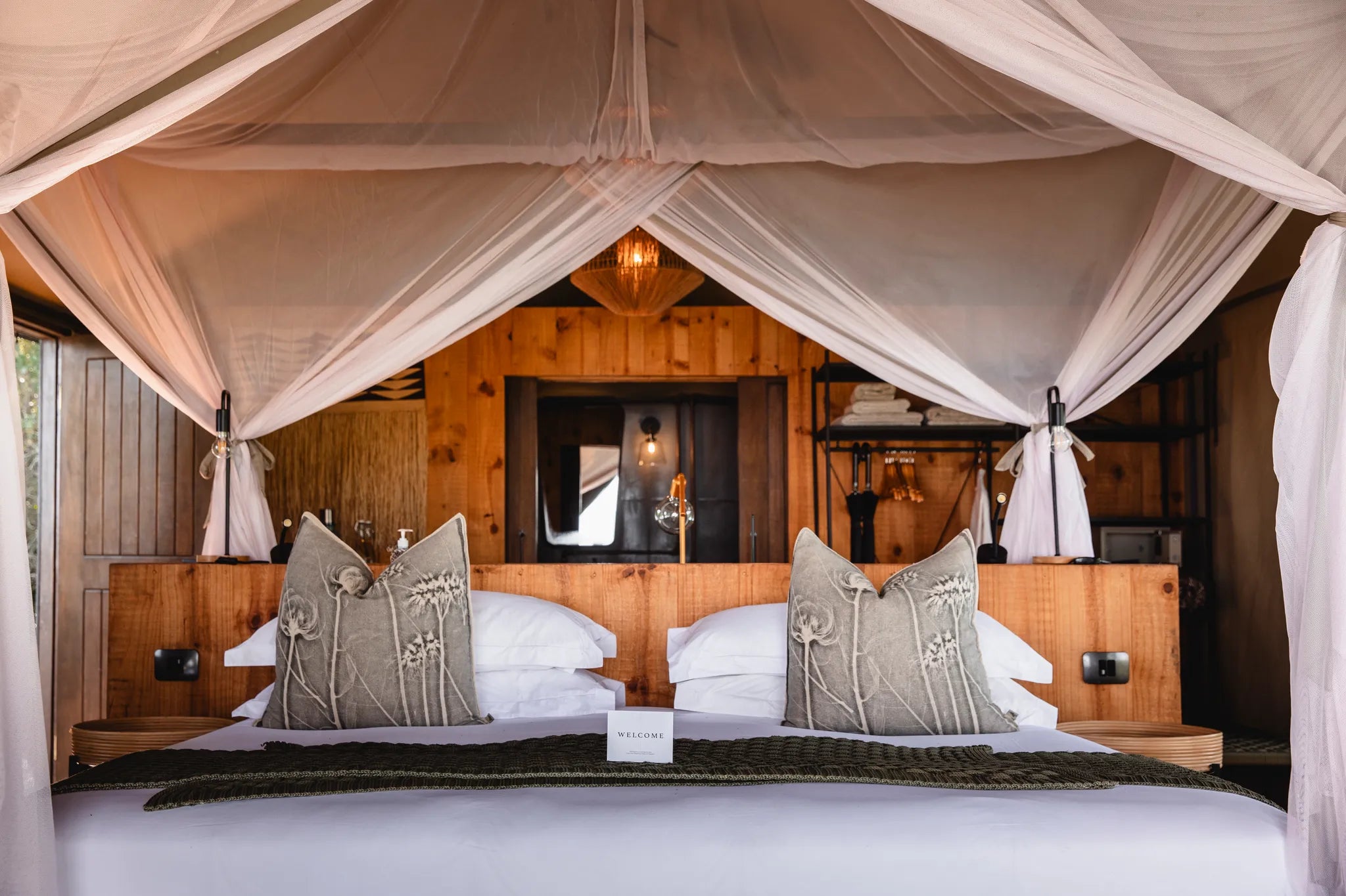 Room gallery image 3.