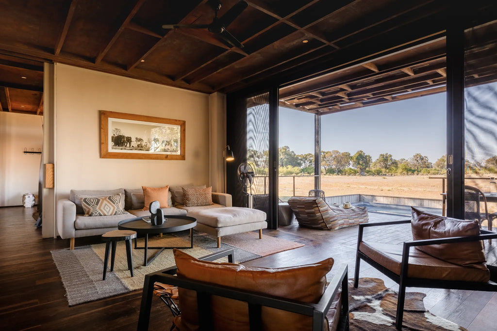 Room gallery image 1.