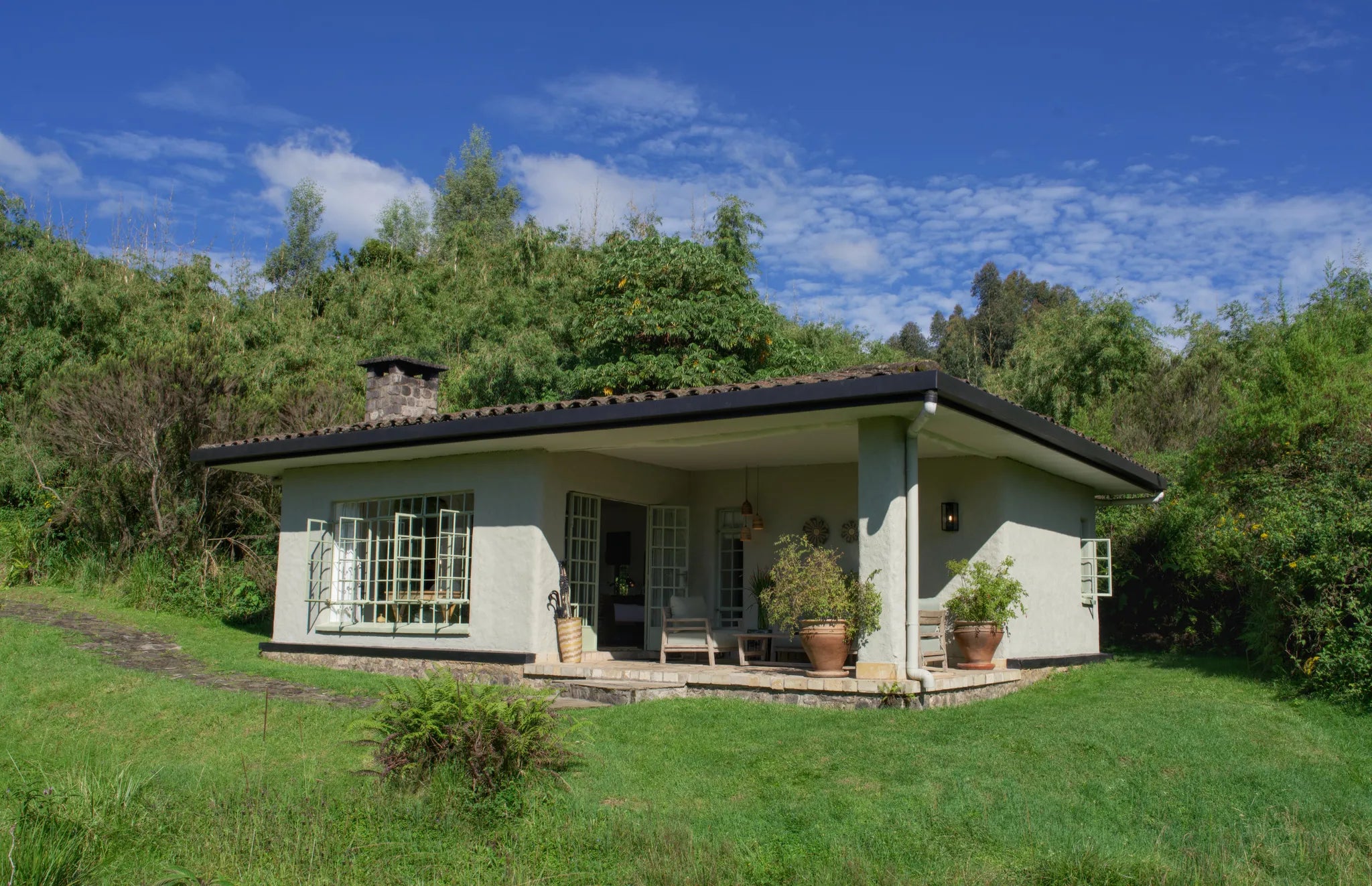 Room gallery image 1.